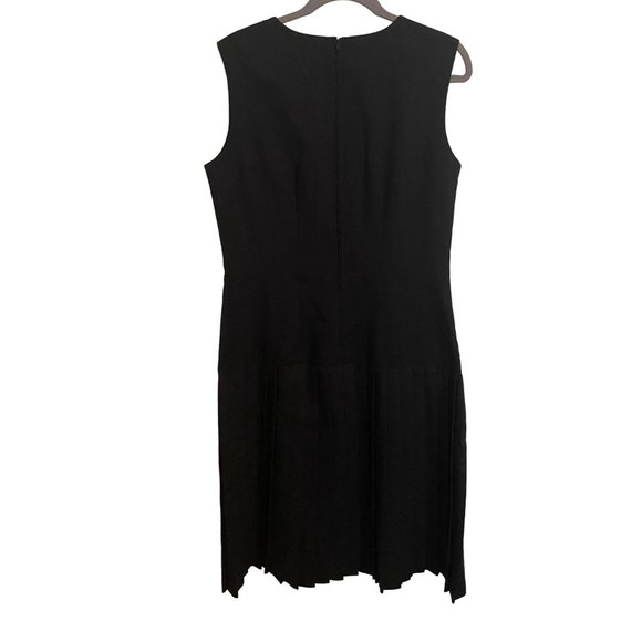 Jeffrey and Dara dress size 9 pleated bottom fit and flare black - Picture 2 of 8